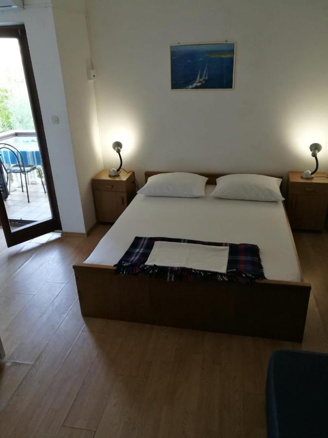 Apartments Mint Povljana - 50M From Sandy Beach Extérieur photo