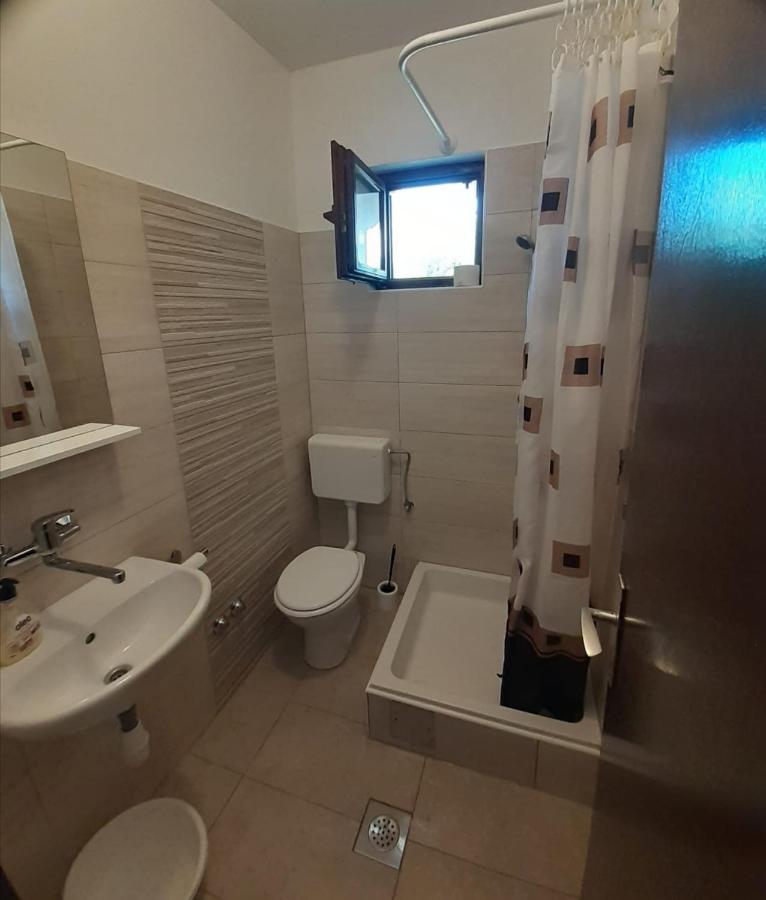 Apartments Mint Povljana - 50M From Sandy Beach Chambre photo