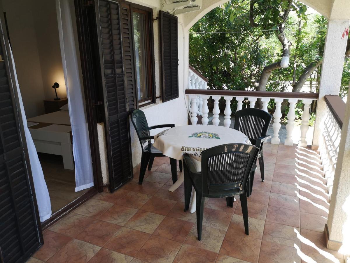 Apartments Mint Povljana - 50M From Sandy Beach Extérieur photo